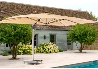 Bramblecrest Worcester Cantilever Parasol