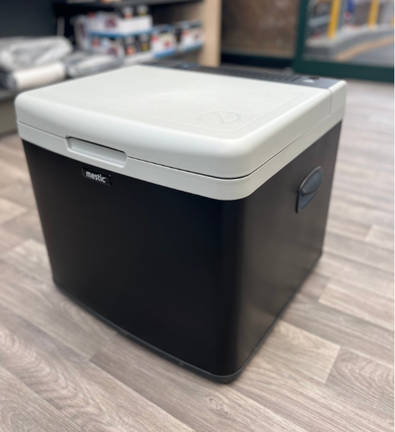 Mestic Absorption Cool Box MAC-40 AC/DC 12V/230V and Gas - Norwich ...