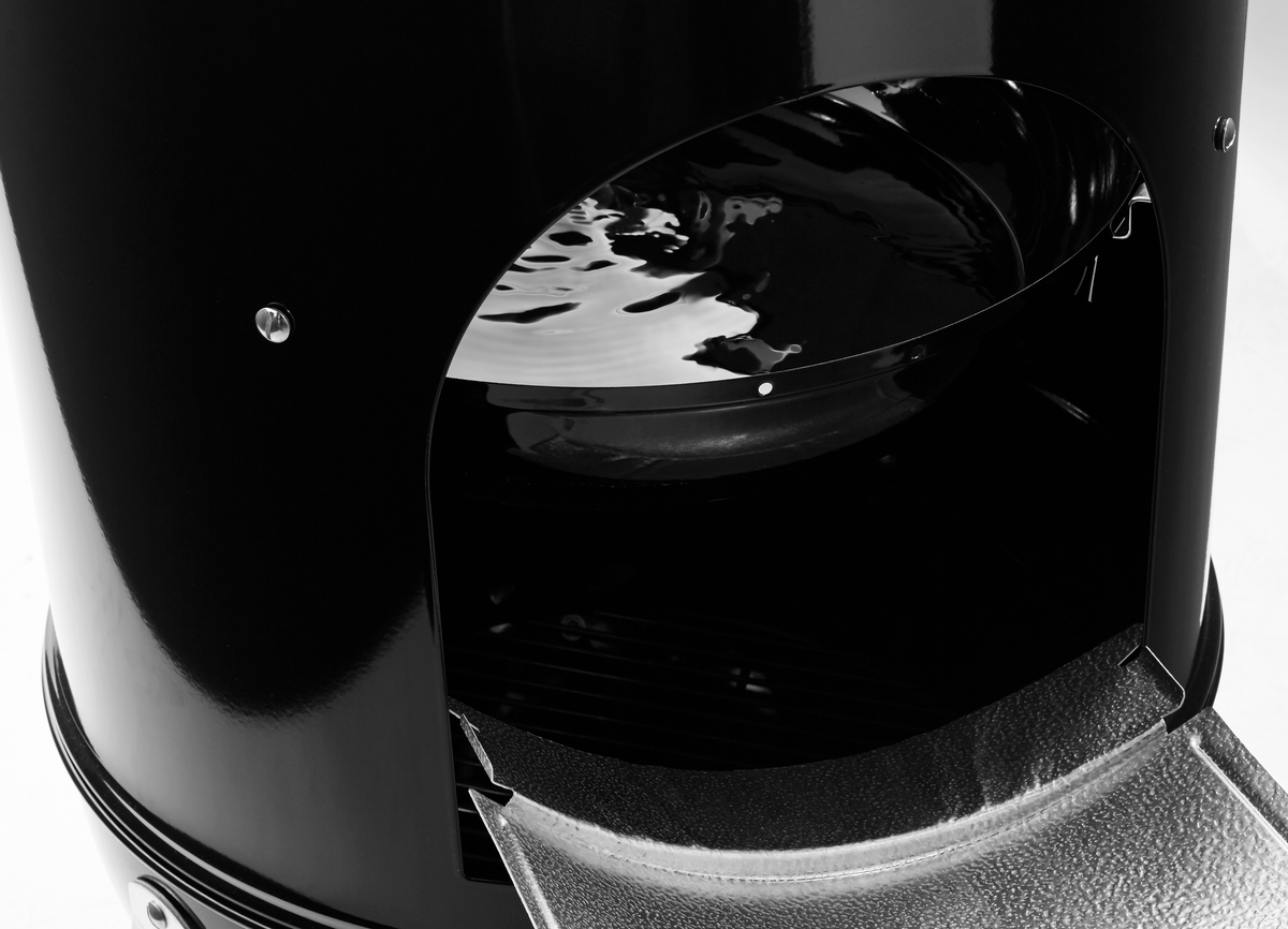 weber smokey mountain cooker 57cm