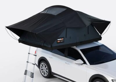 Extra large car roof tent