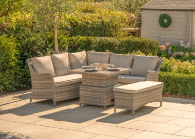 Kettler Lomond square corner set - Featured Image table up