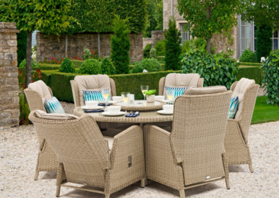 Bramblecrest Chedworth 6-Seat Round 150cm Exclusive Dining Set with Lazy Susan, Parasol & Base - Sandstone