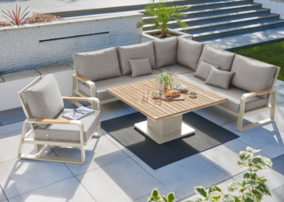 Life Montana Corner Set with High/low Table