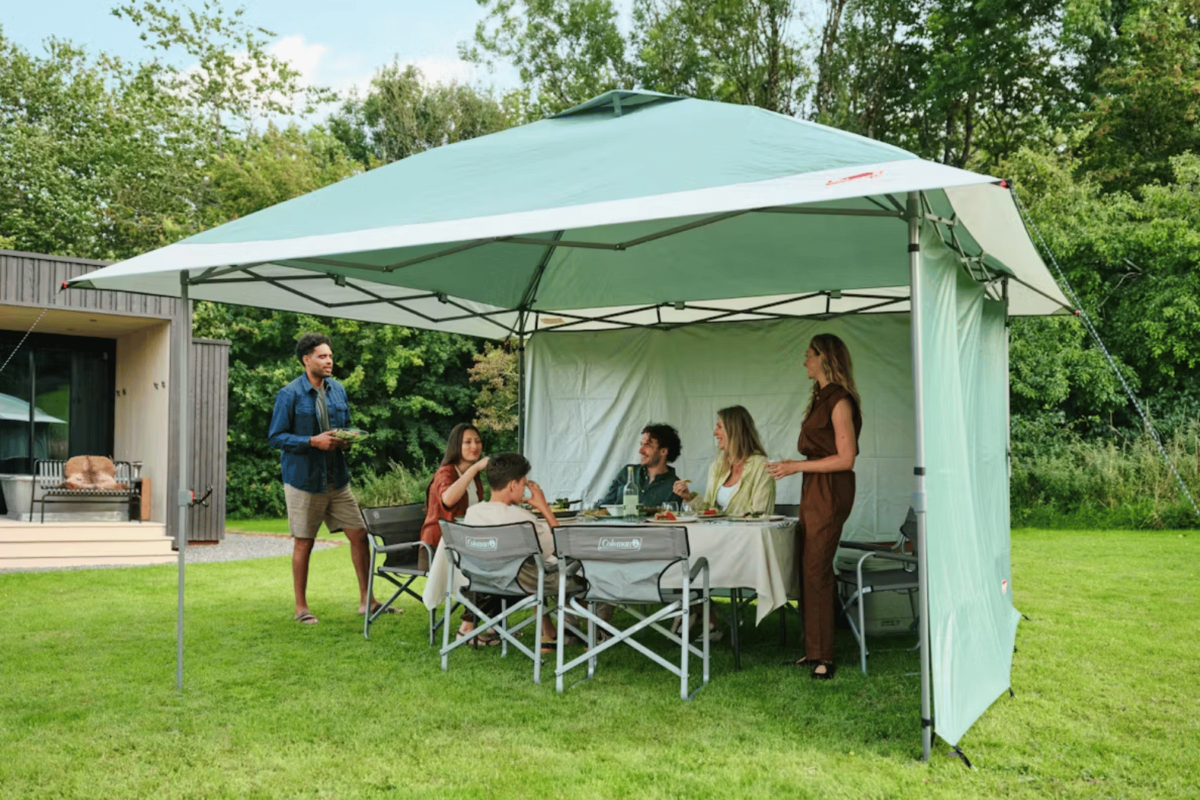 Coleman FastPitch OnePush Shelter M - Norwich Camping & Leisure