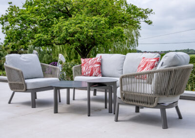 Norfolk Outdoor Living Twyford 2 Seater Sofa Set Hero img