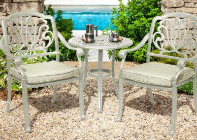 Hartman Amalfi Bistro Set in Maize / Wheatgrass